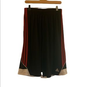 ✂️(3 for $25) Adidas Men’s Basketball Shorts M